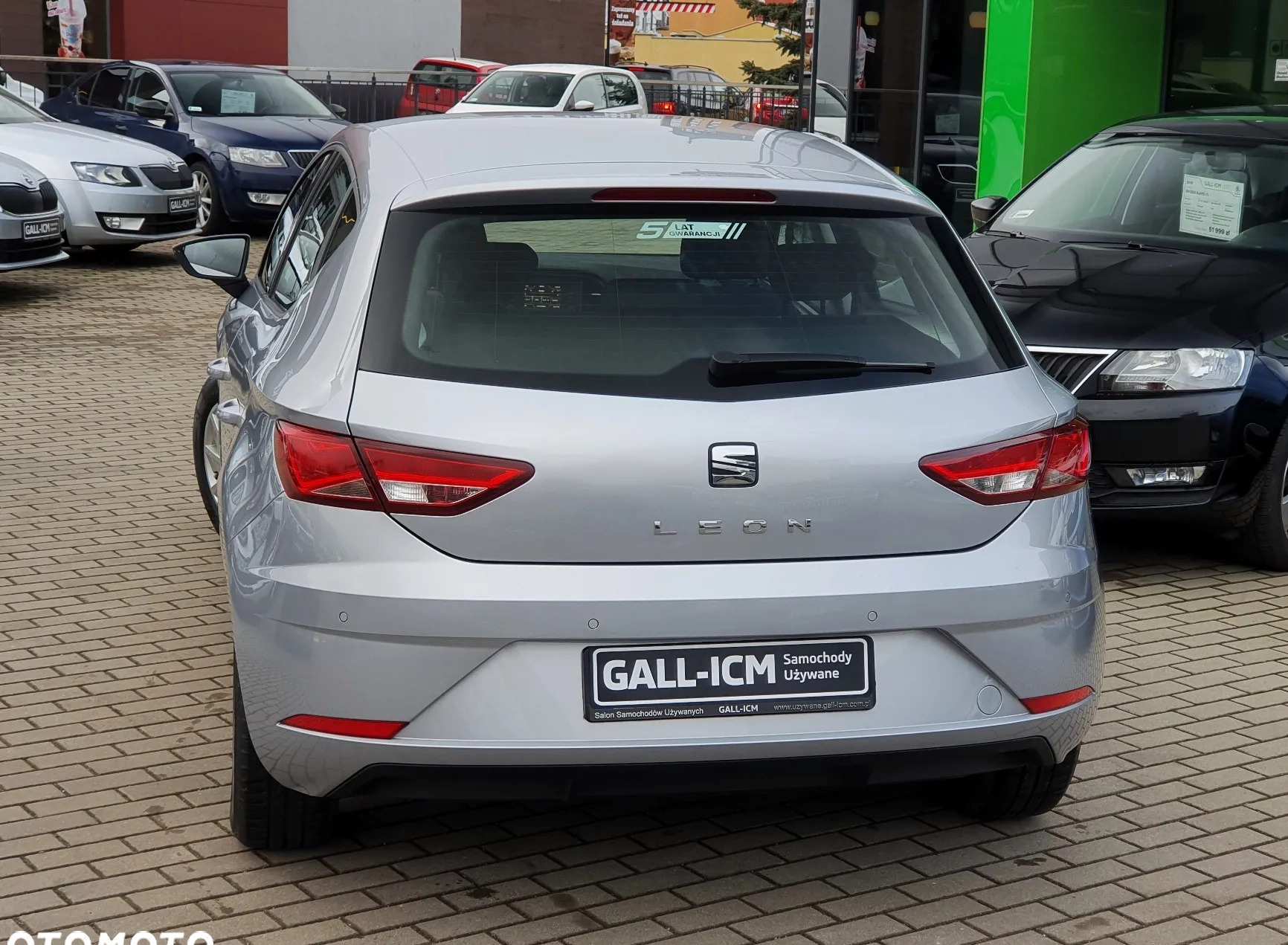 Seat Leon cena 57999 przebieg: 59920, rok produkcji 2019 z Suraż małe 277